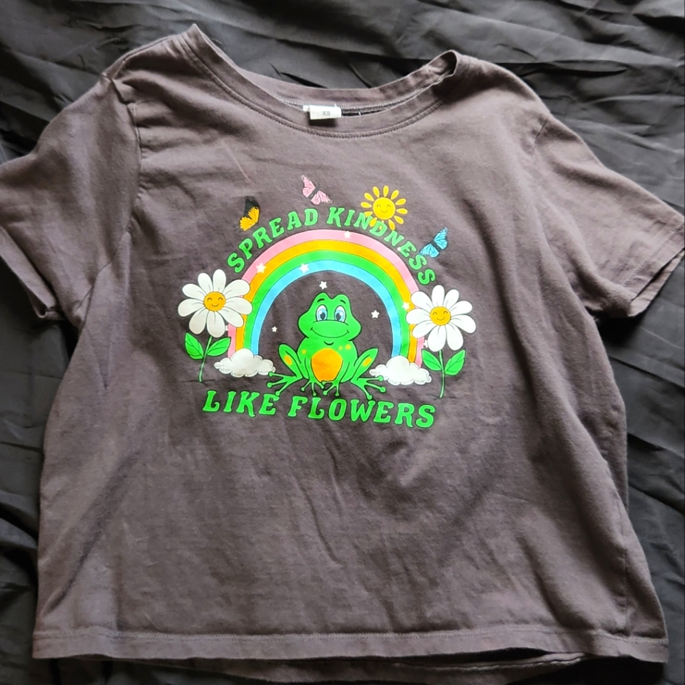 CROP TOP🐸 - Picture 4 of 6